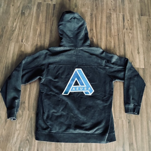 American Eagle Outfitters men’s Black Hoodie - Picture 2 of 8